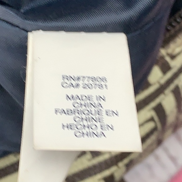 Tommy Hilfiger tan & brown shoulder bag - Picture 11 of 13